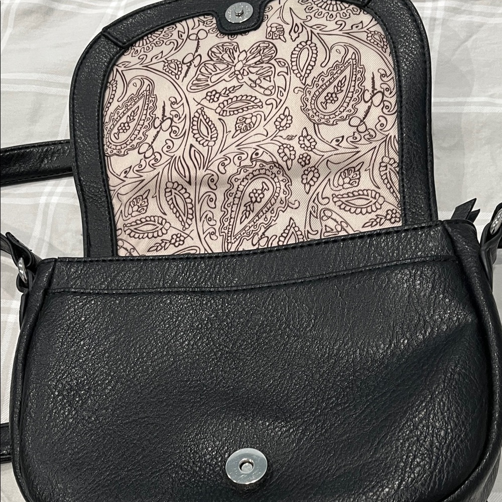 Jessica Simpson Black Studded Crossbody Bag - Picture 2 of 8